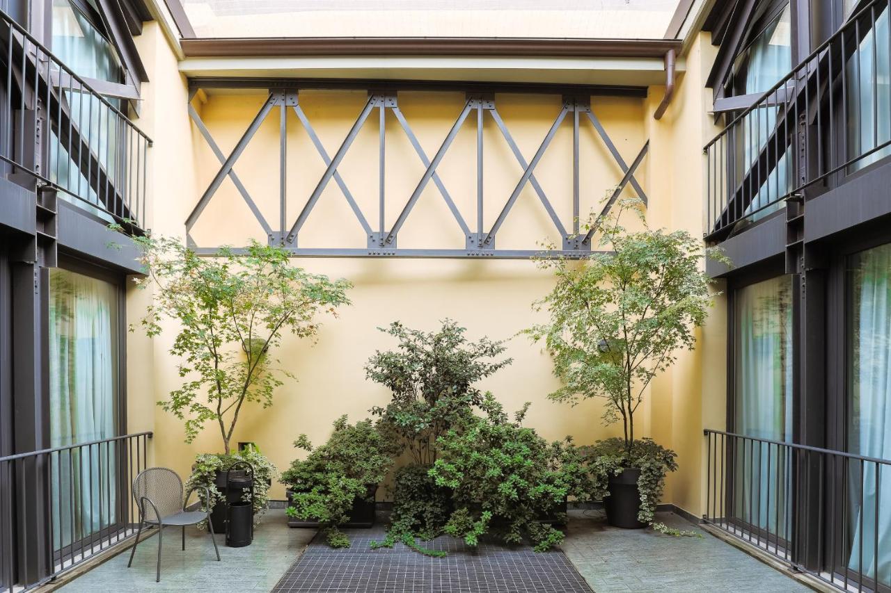 Adriano Residence Bologna Exteriör bild